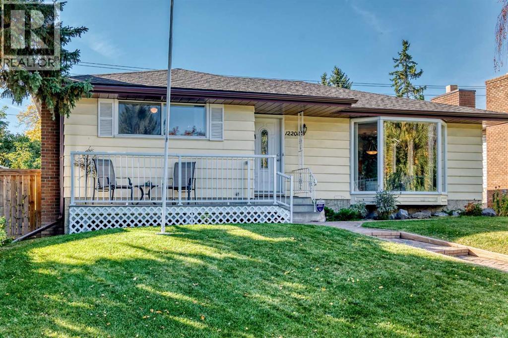 12208 Canfield Road SW, Calgary, Alberta, T2W1J9