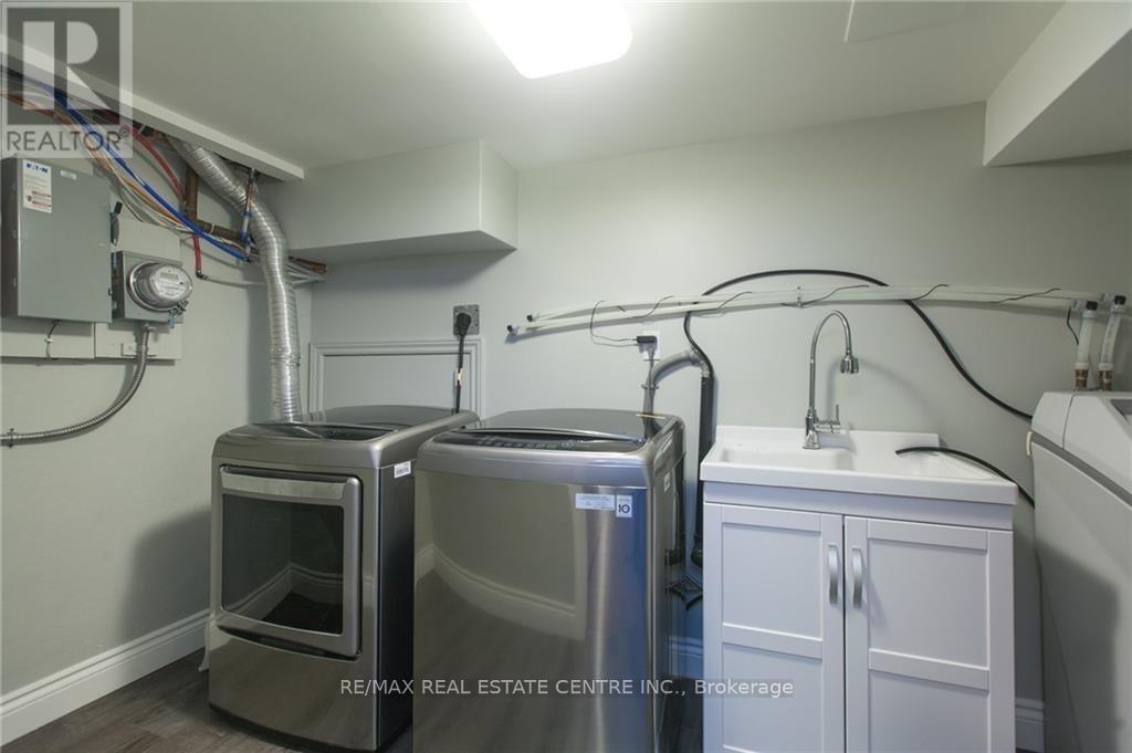 LOWER - 119 ALISON AVENUE, Cambridge — photo 11