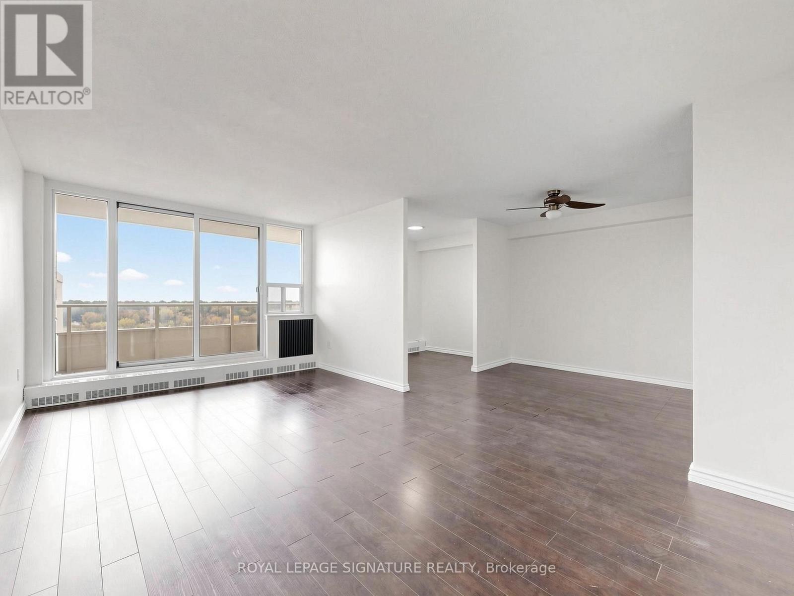 #PH04 15 TORRANCE ROAD - 13