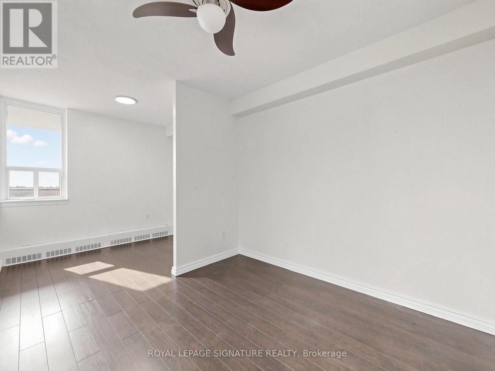 #PH04 15 TORRANCE ROAD - 20
