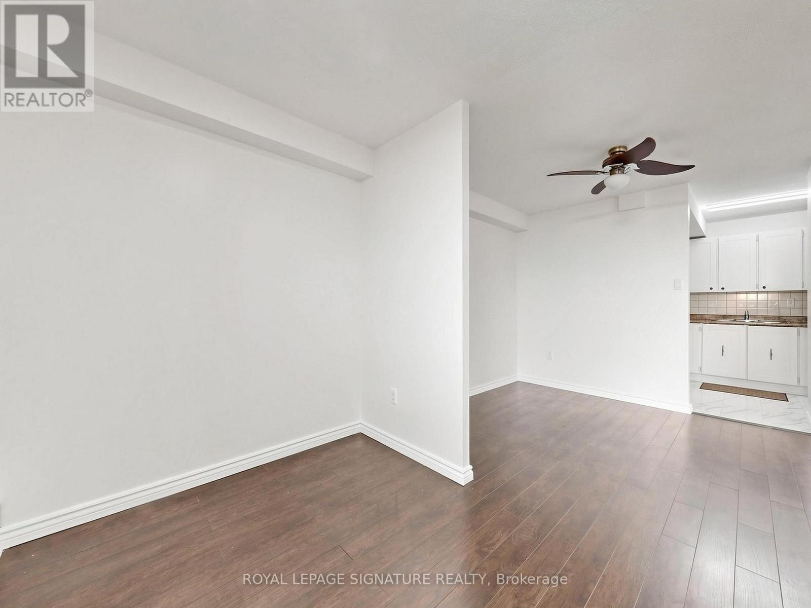 #PH04 15 TORRANCE ROAD - 24