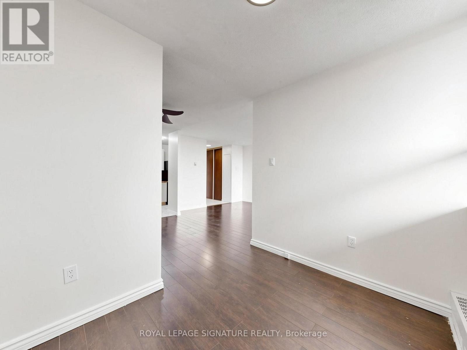 #PH04 15 TORRANCE ROAD - 25