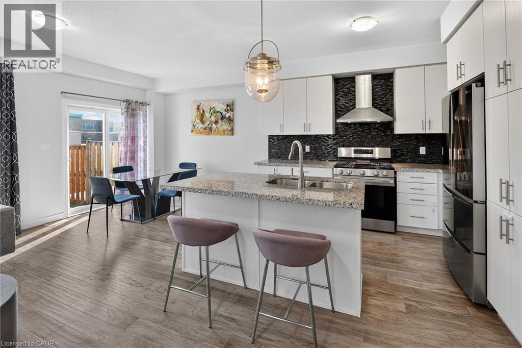 30 MOCKINGBIRD Lane, Stoney Creek — photo 6