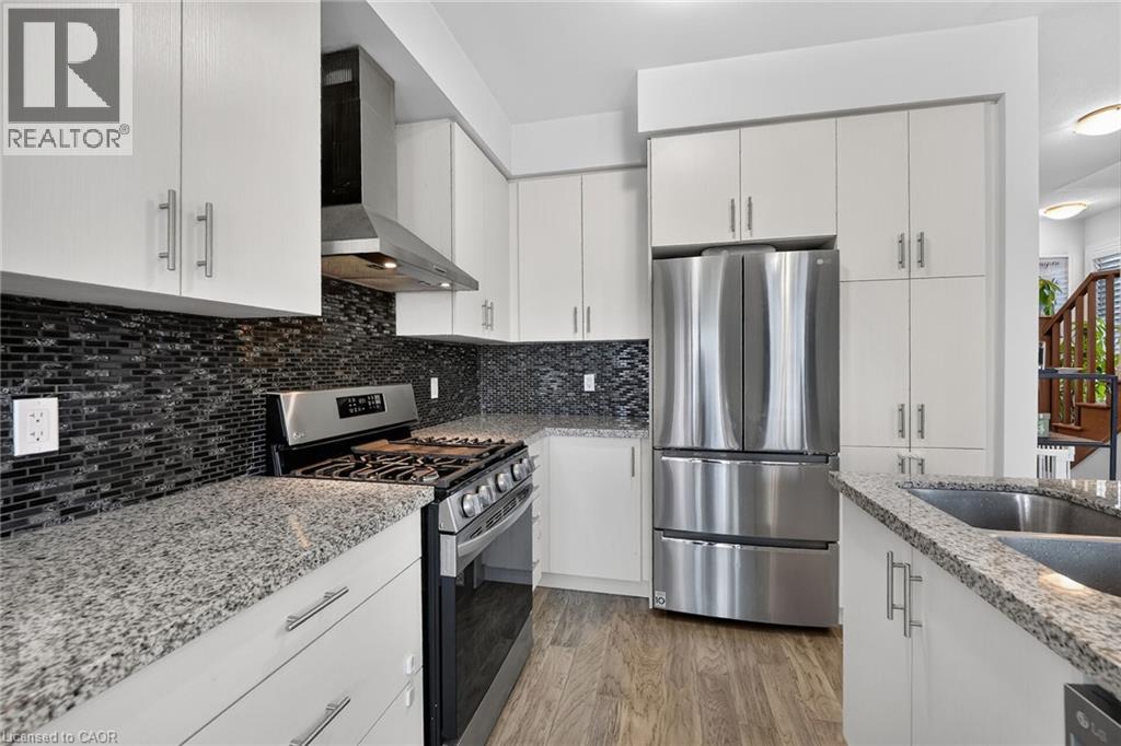 30 MOCKINGBIRD Lane, Stoney Creek — photo 9