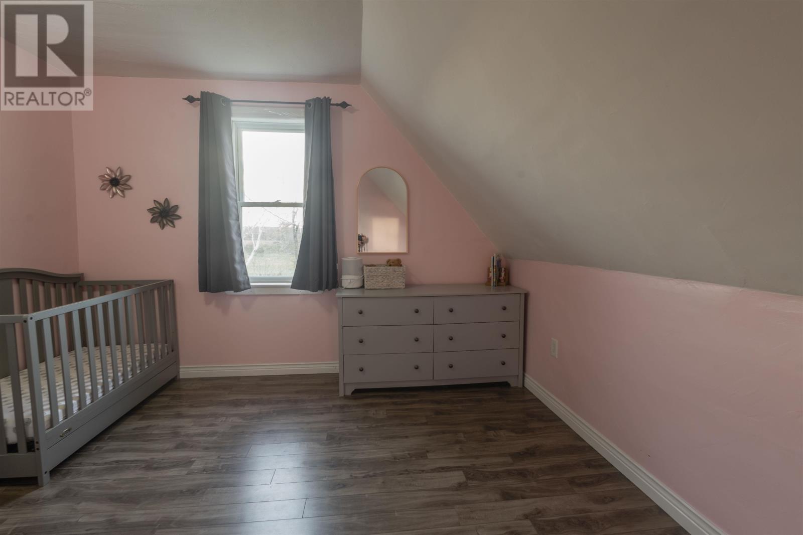 411 WINDON Road - 25