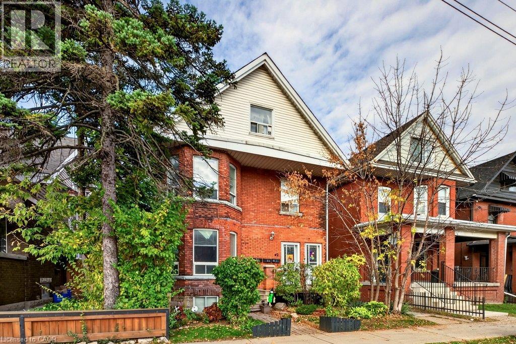 Photo of 42 SHERMAN Avenue