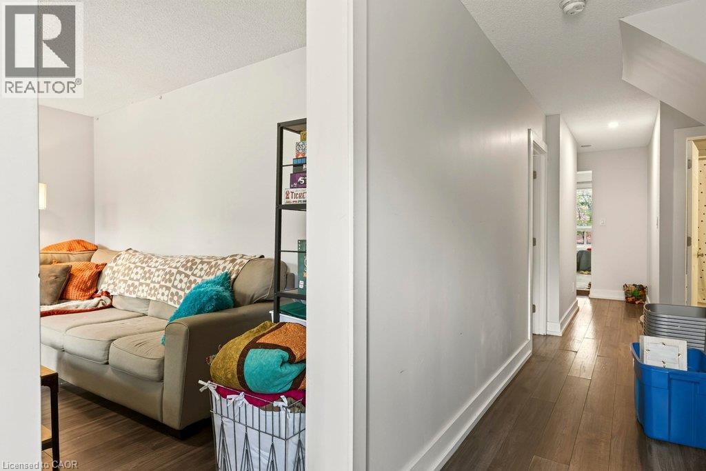 42 SHERMAN Avenue S Unit# MAIN, Hamilton — photo 9