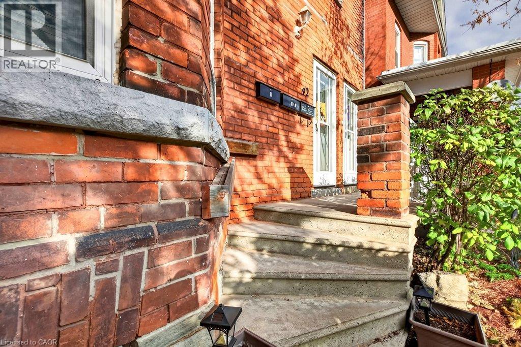 42 SHERMAN Avenue S Unit# MAIN, Hamilton — photo 6