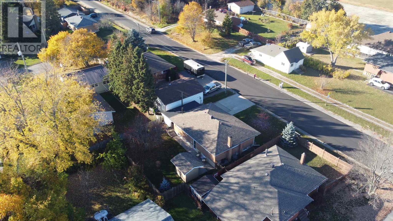 8 Wireless AVE - 4