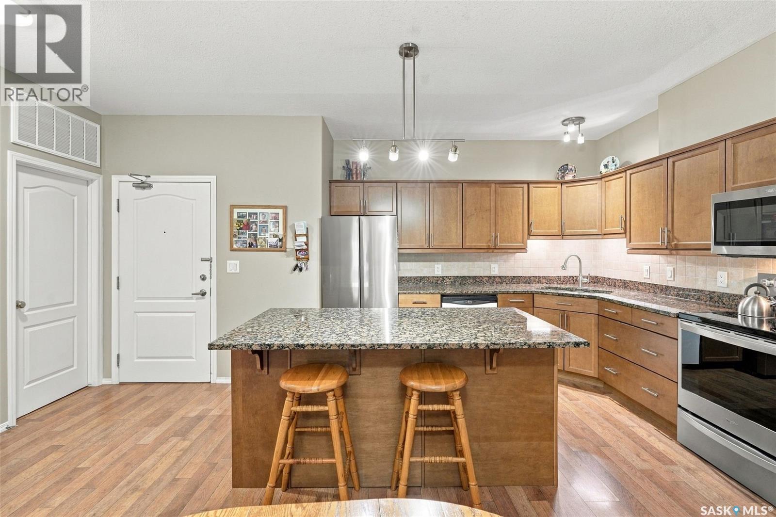 115 363 Nelson ROAD, Saskatoon — photo 4