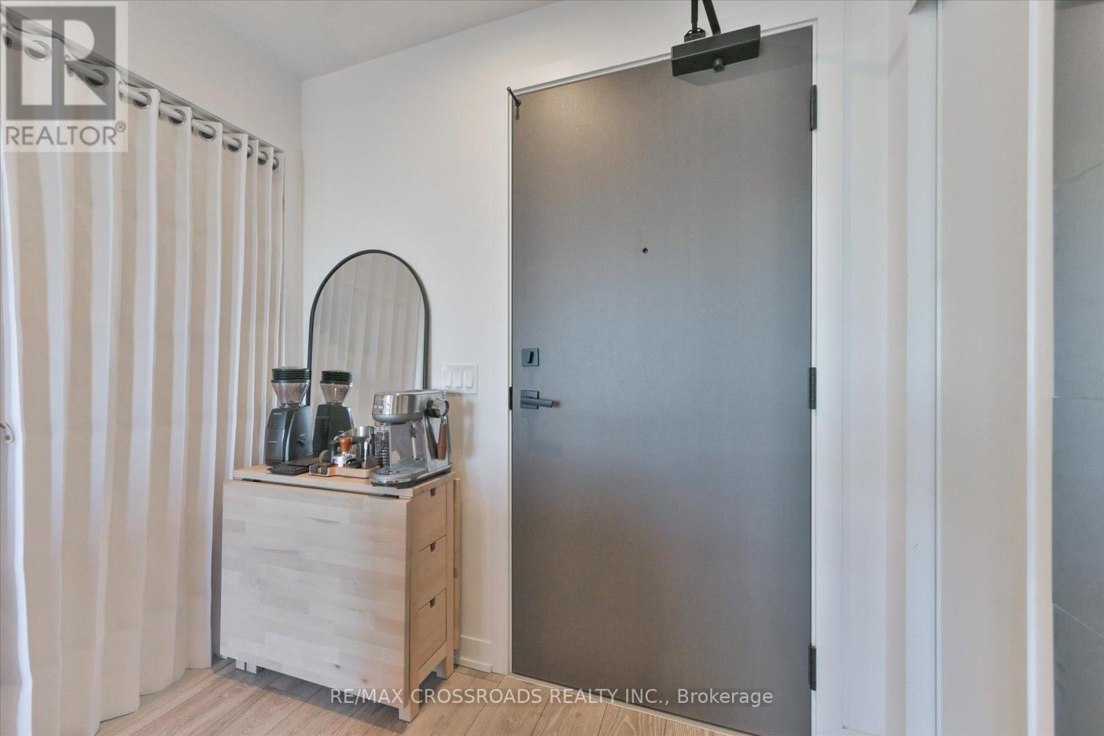 #1510 15 HOLMES AVENUE - 5