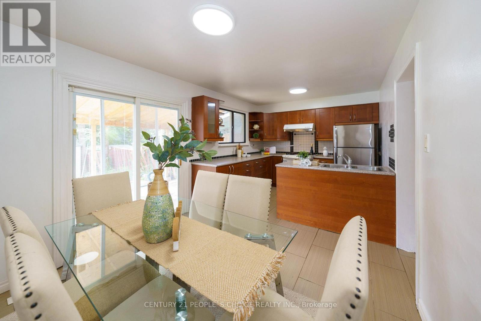 172 HOLLYBERRY TRAIL - 11