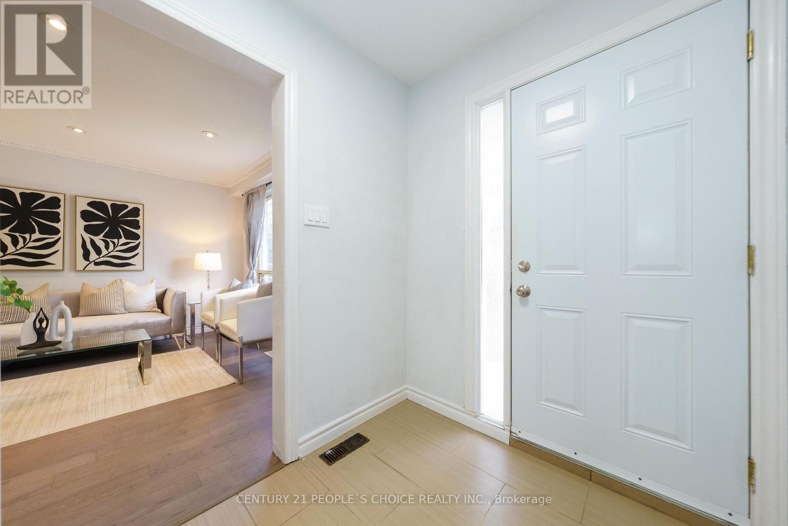 172 HOLLYBERRY TRAIL - 45