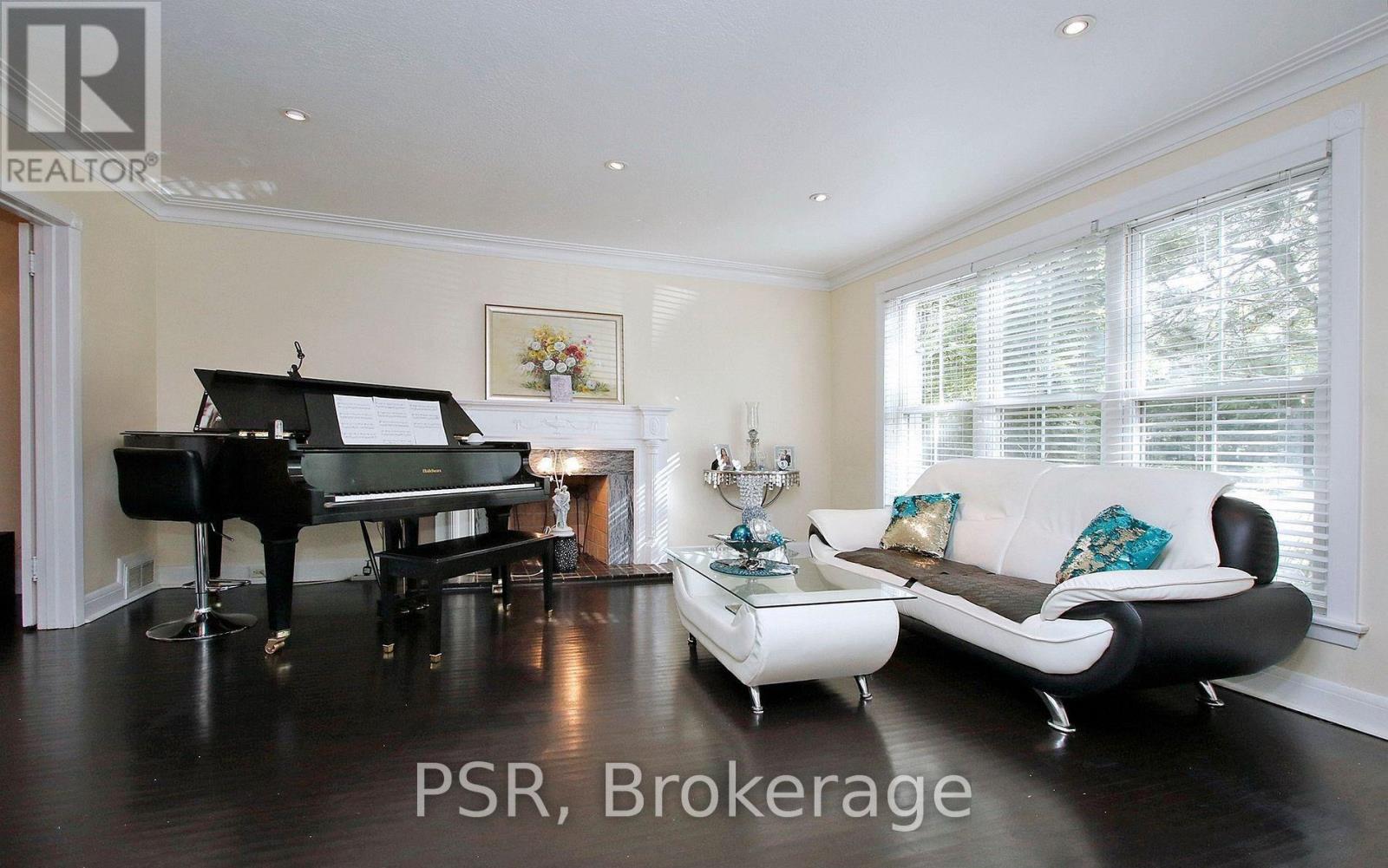 2430 BAYVIEW AVENUE - 8