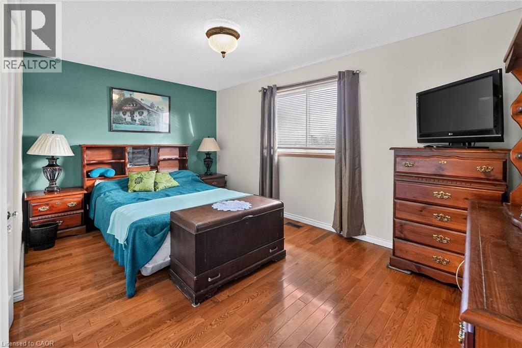 749 UPPER HORNING Road, Hamilton — photo 12