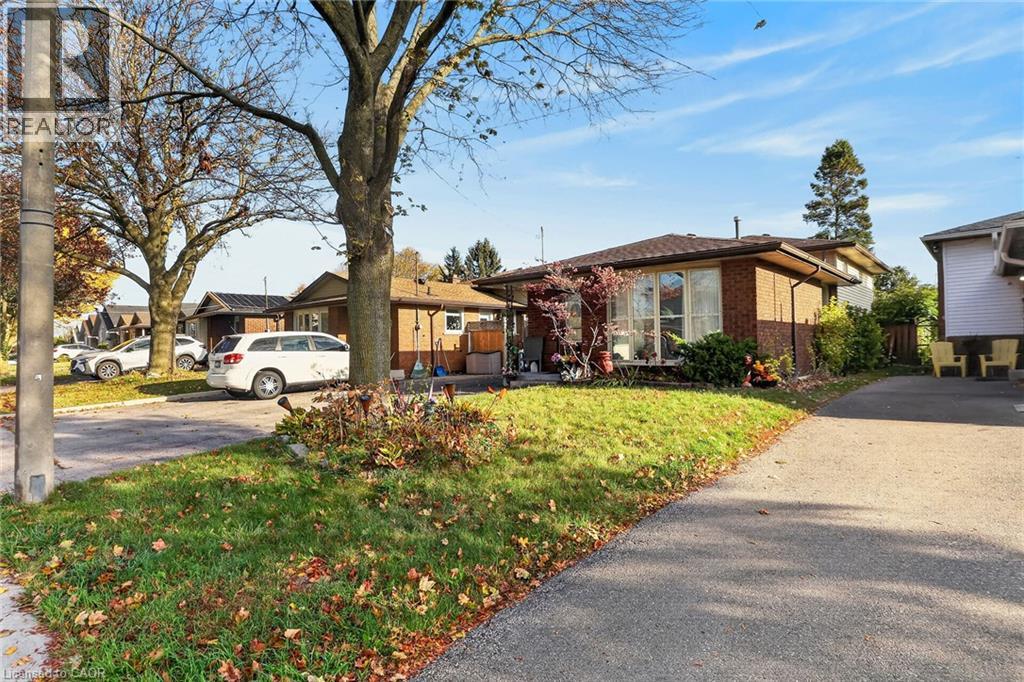 749 UPPER HORNING Road, Hamilton — photo 3