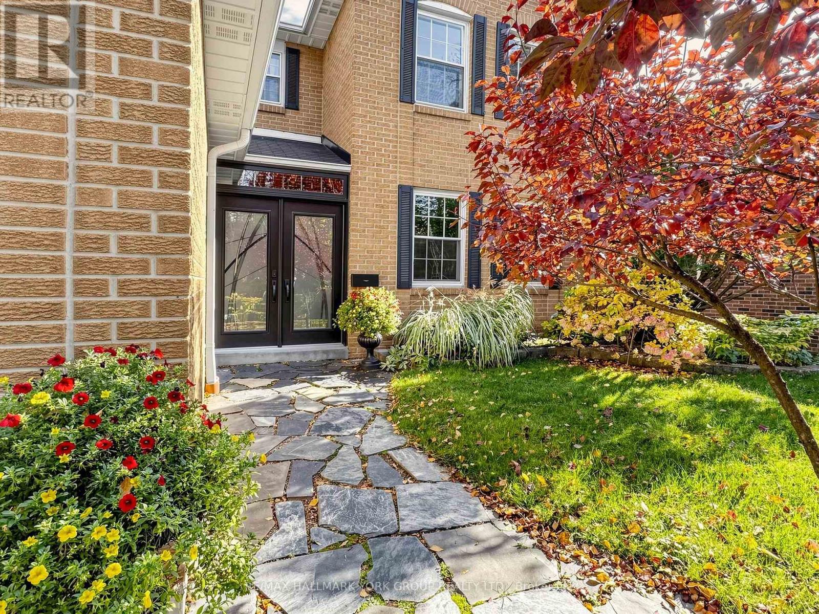 45 Pinnacle Road, Toronto — photo 3