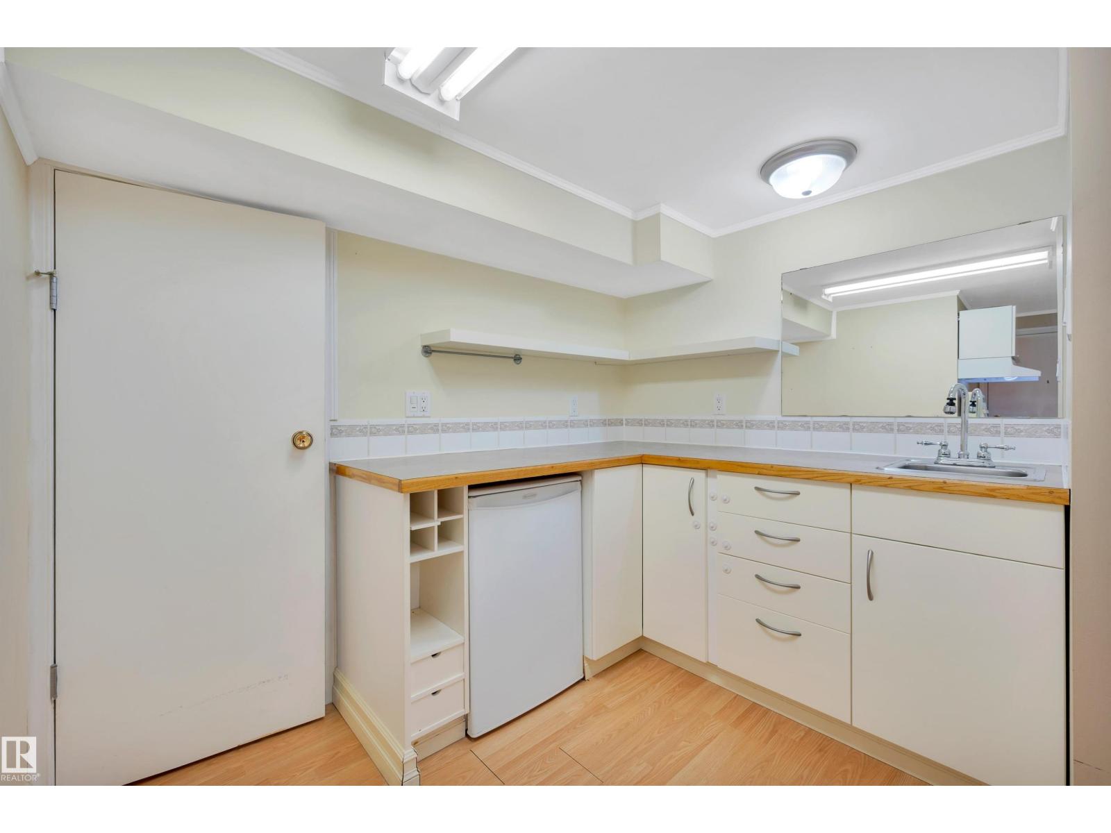 Property photograph 40 for MLS E4514798