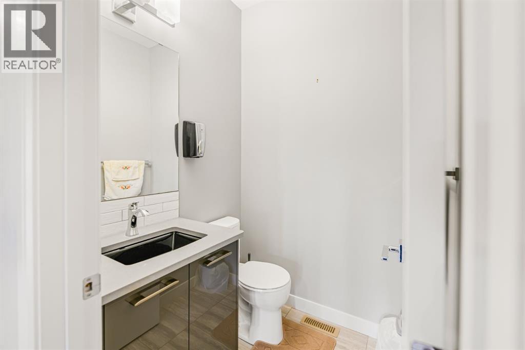 Property photograph 7 for MLS A2355452