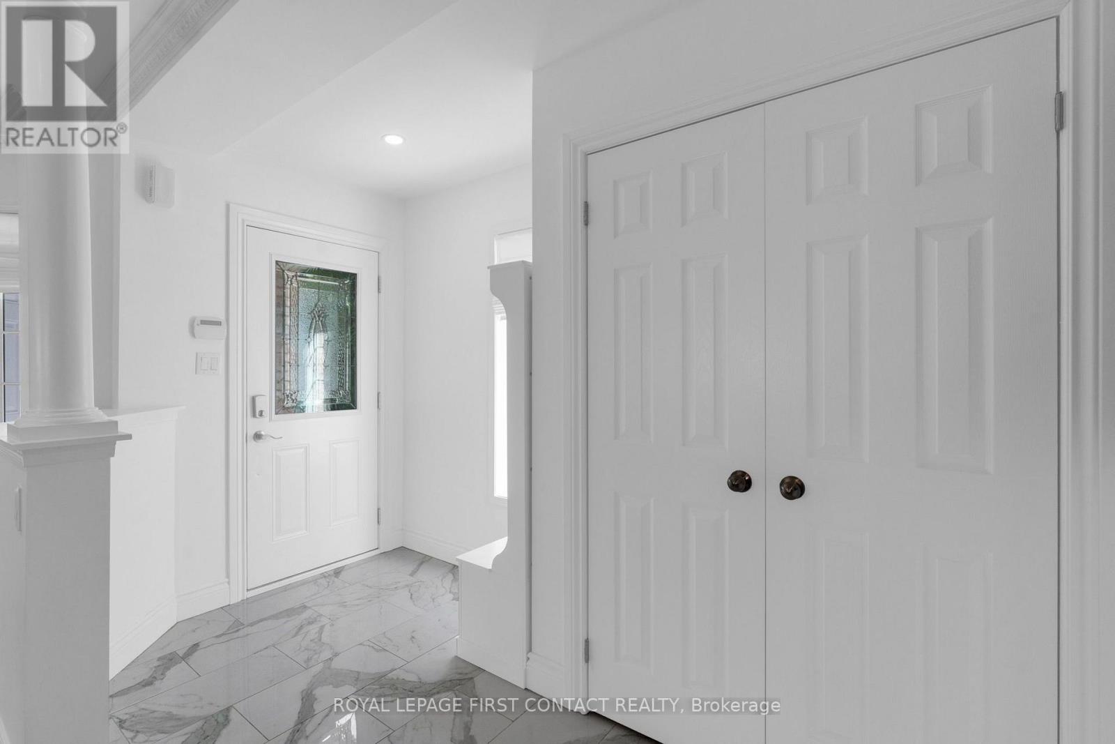 1320 Fox Hill Street, Innisfil photo 4