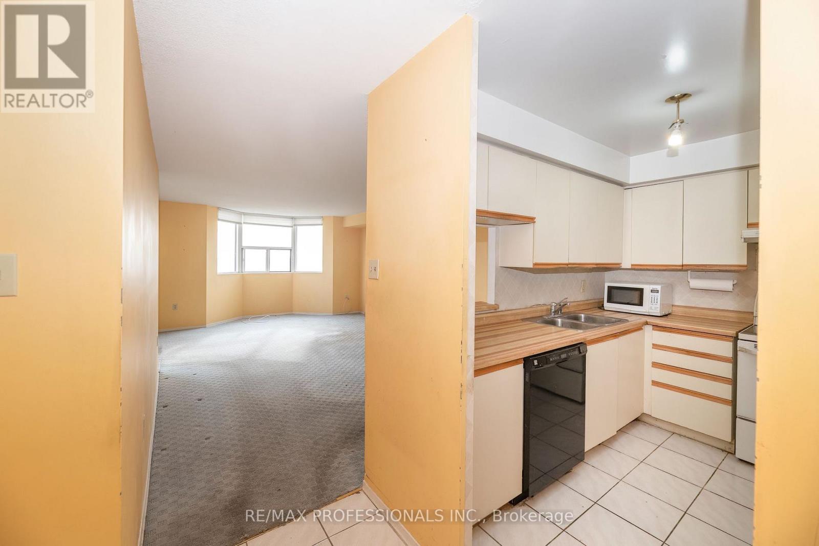 #1506 3845 LAKESHORE BOULEVARD - 13