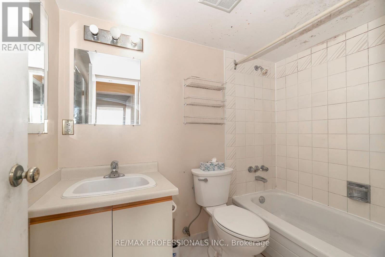 #1506 3845 LAKESHORE BOULEVARD - 19