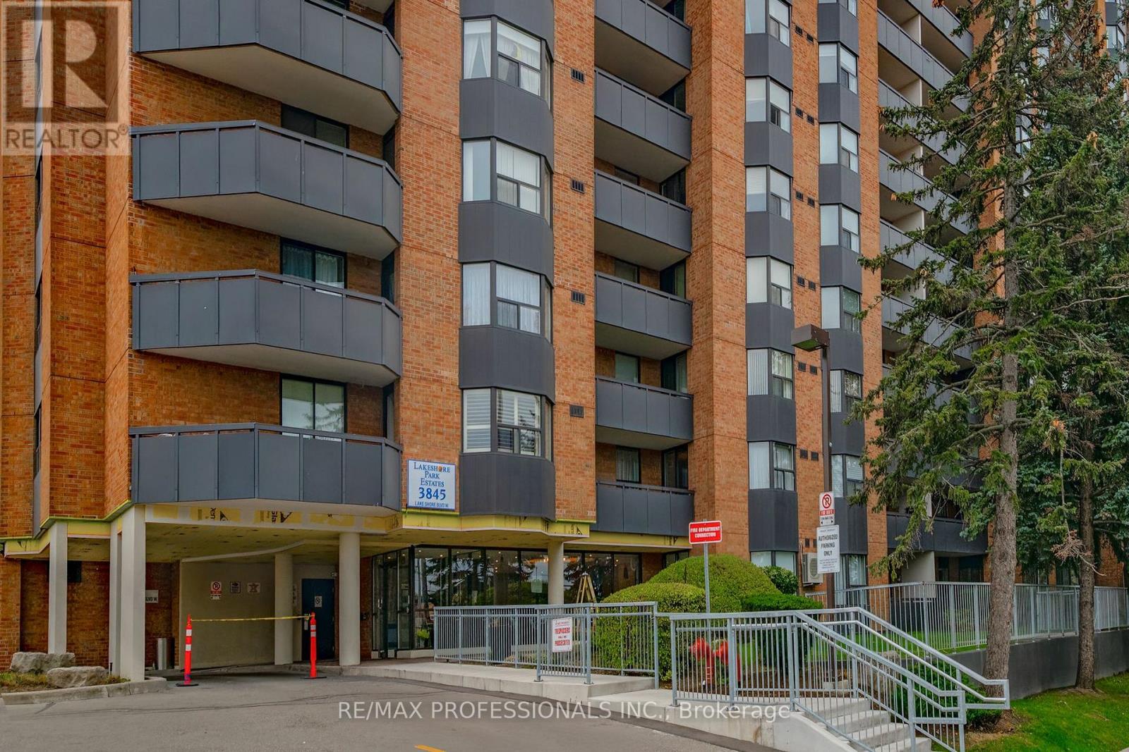 #1506 3845 LAKESHORE BOULEVARD - 2
