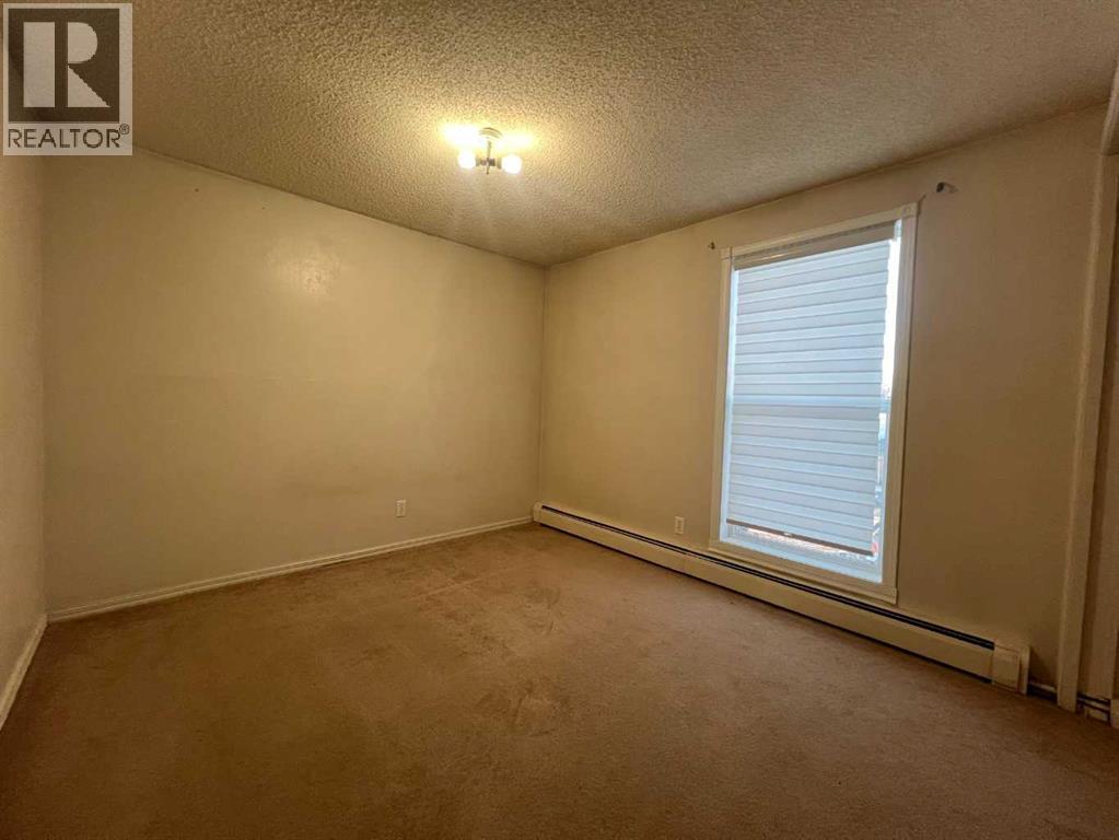 4504 8A Avenue, Edson — photo 15