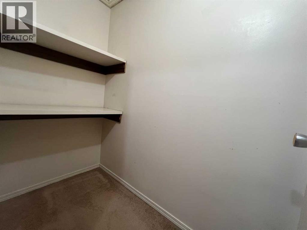 4504 8A Avenue, Edson — photo 16