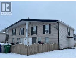 4504 8A Avenue, Edson — photo 2