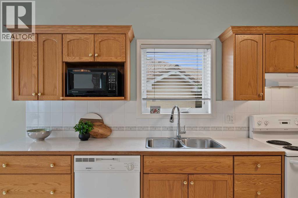 19 Scimitar Heath NW, Calgary — photo 12