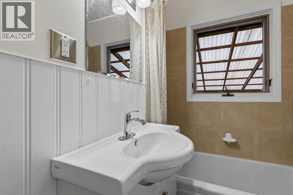 209 Main Street, Carseland — photo 16