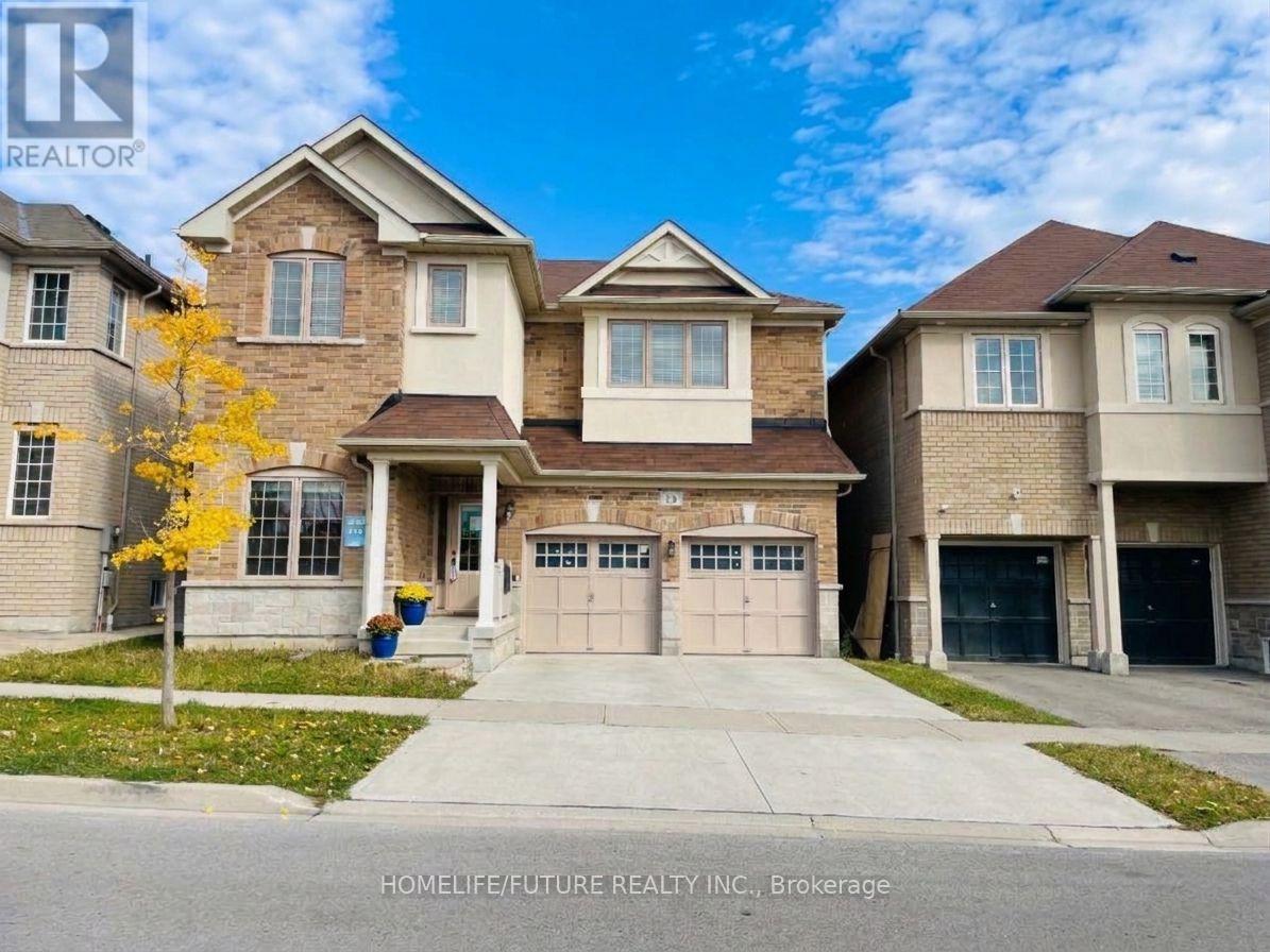 13 Lloydminster Avenue, Ajax, ON photo 1