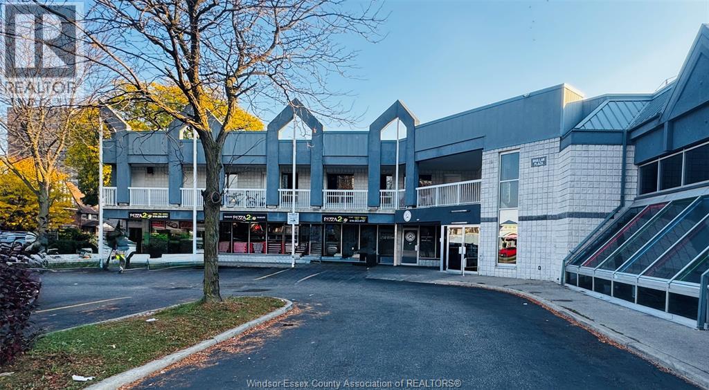 225 WYANDOTTE STREET West Unit# 201