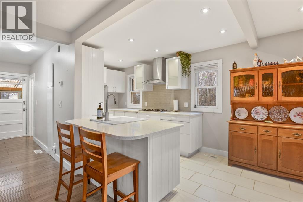 Property photograph 7 for MLS A2355485