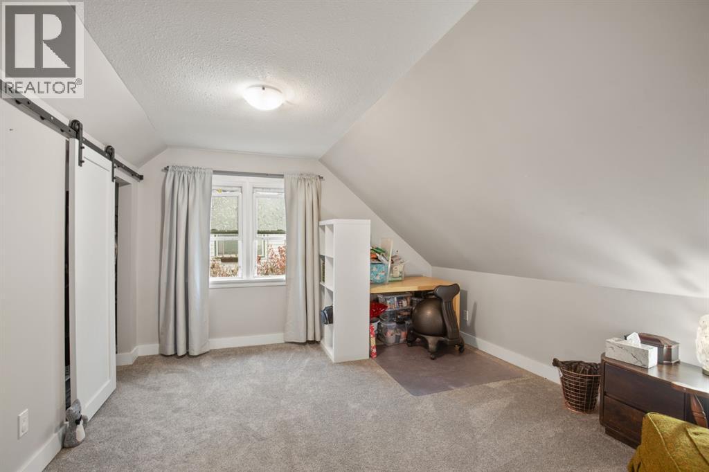 Property photograph 12 for MLS A2355485