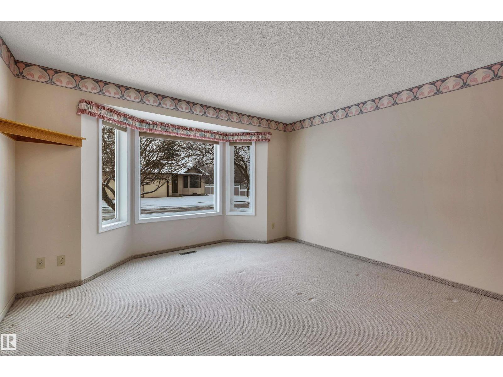 Property photograph 16 for MLS E4514800