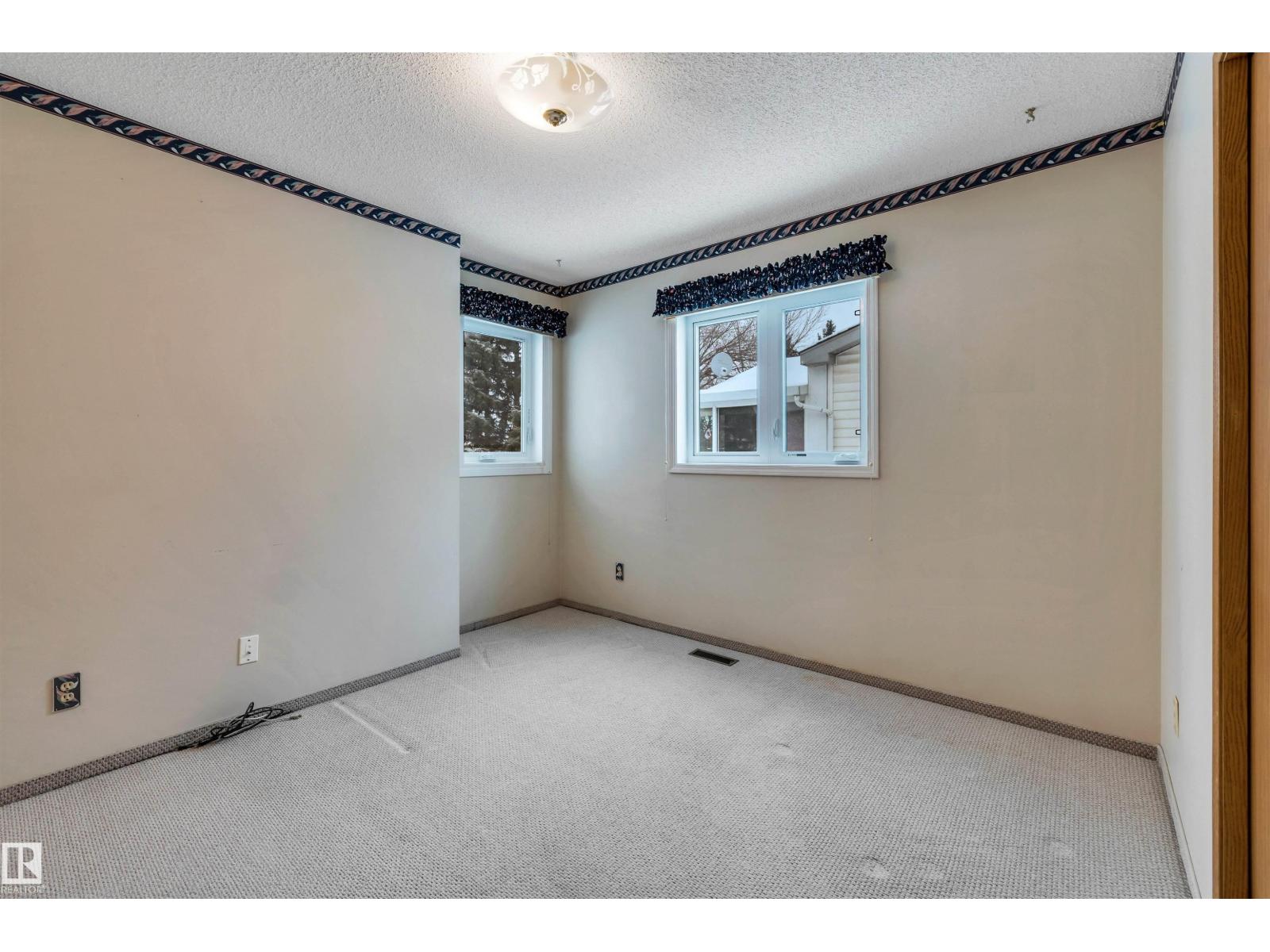 Property photograph 19 for MLS E4514800