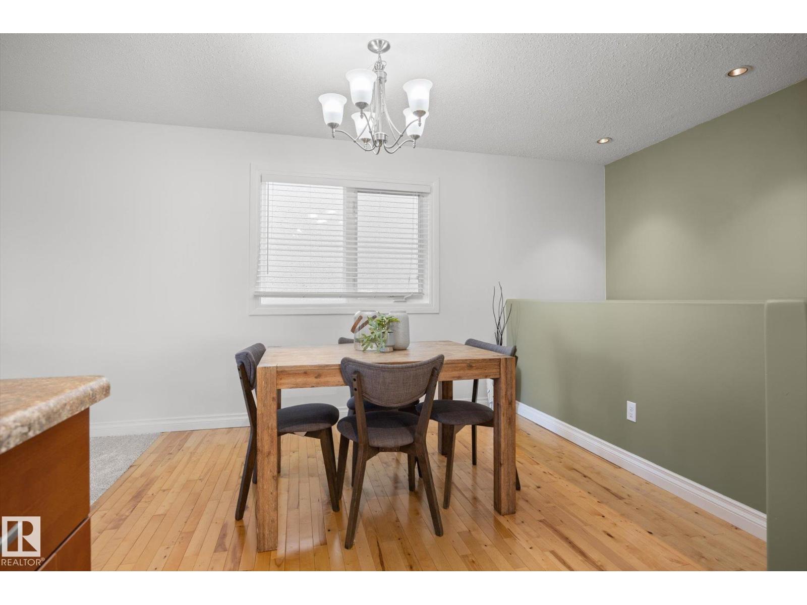 Property photograph 9 for MLS E4514801