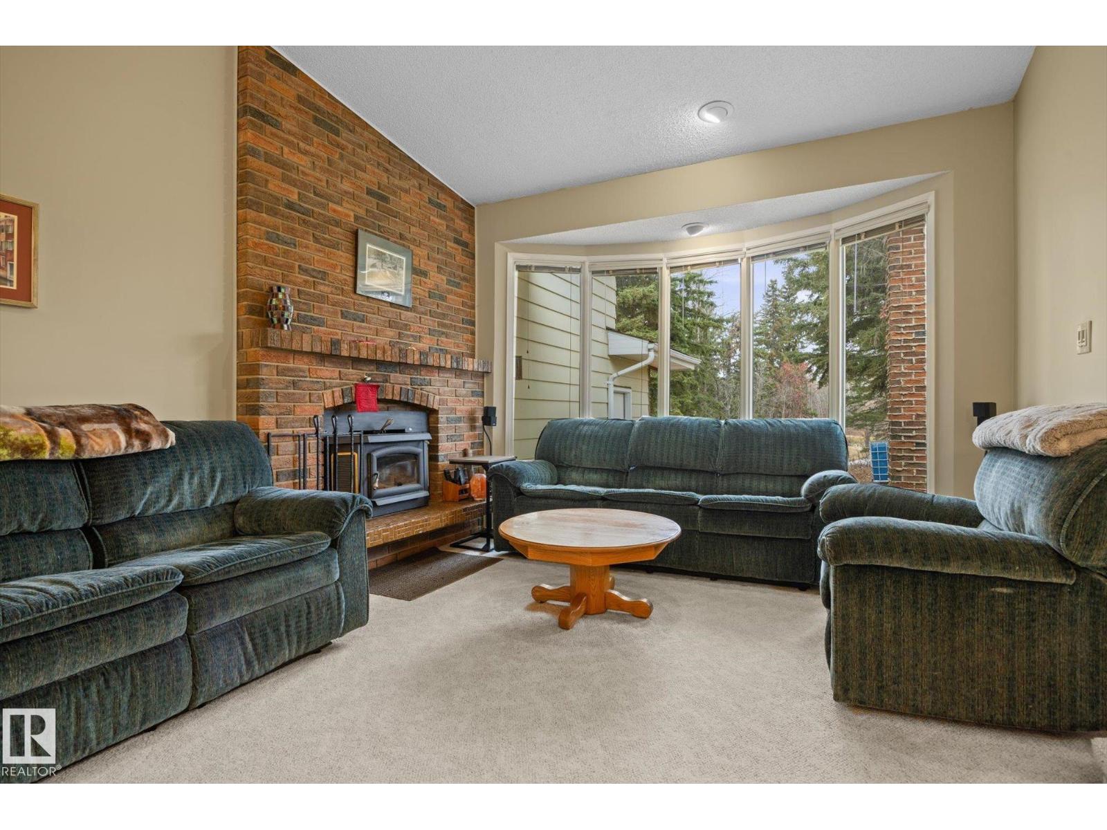 Property photograph 10 for MLS E4514802