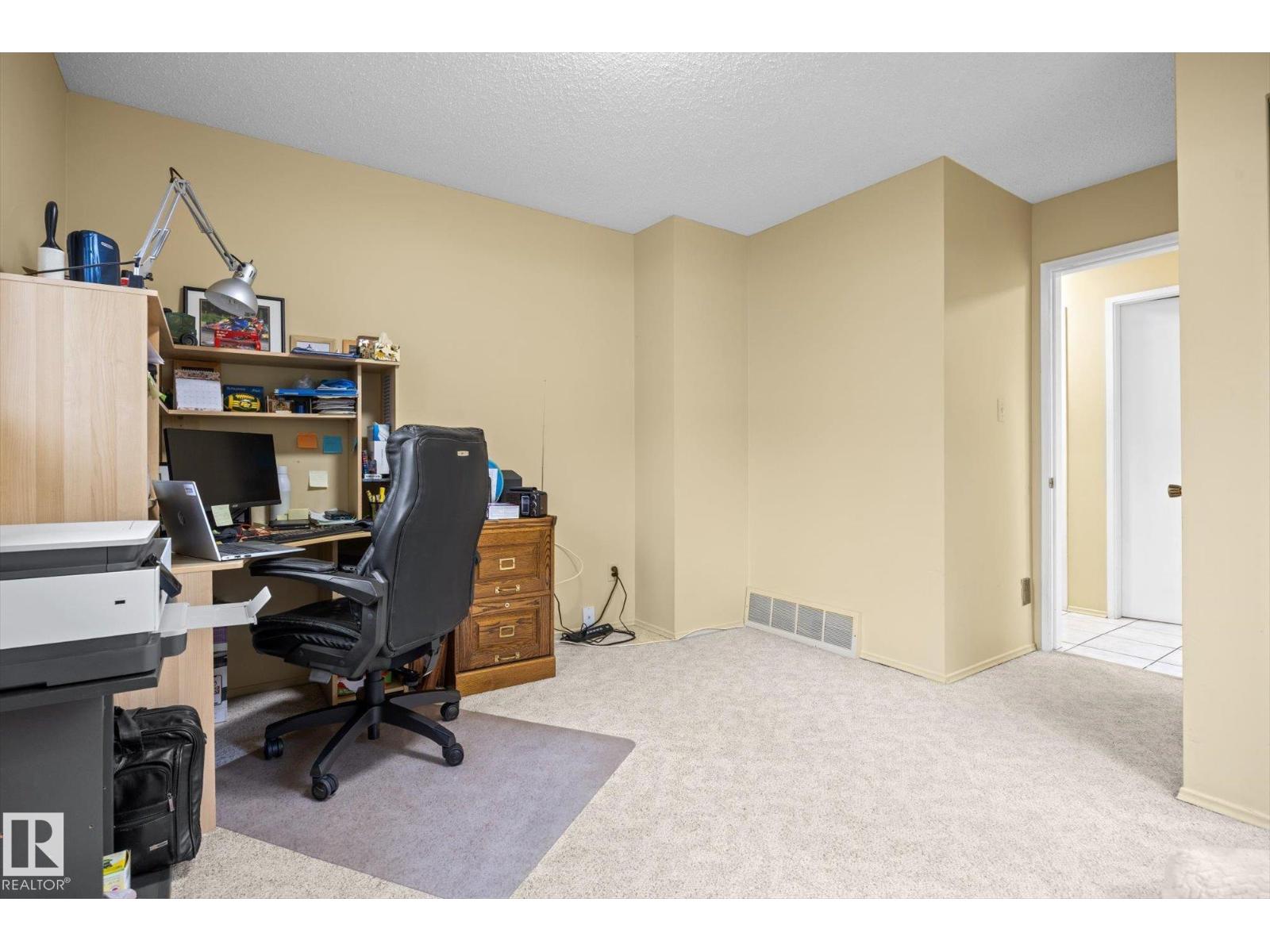 Property photograph 19 for MLS E4514802
