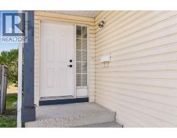 51 San Diego Place NE, Calgary — photo 5
