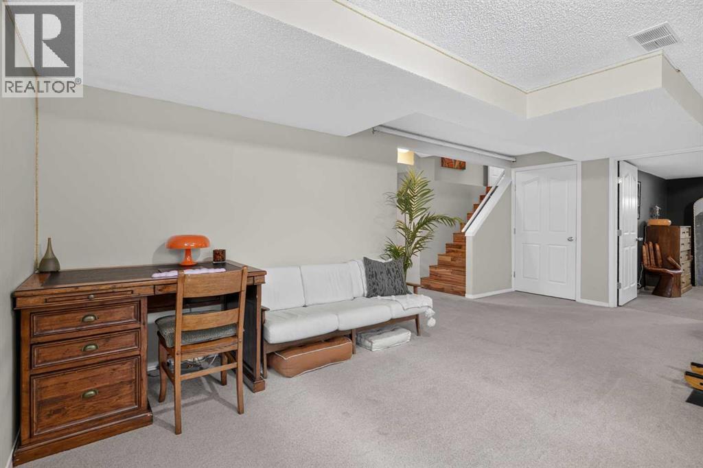 Property photograph 33 for MLS A2355213