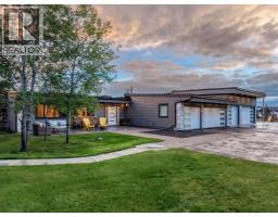 183 Pinebrook Way SW, Rural Rocky View County — photo 5