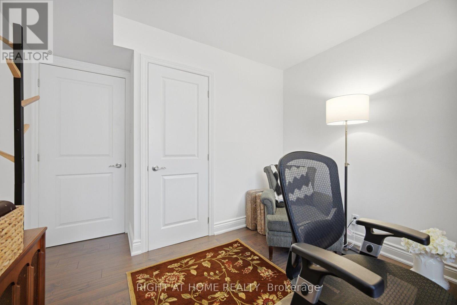 #307 447 WALMER ROAD - 29