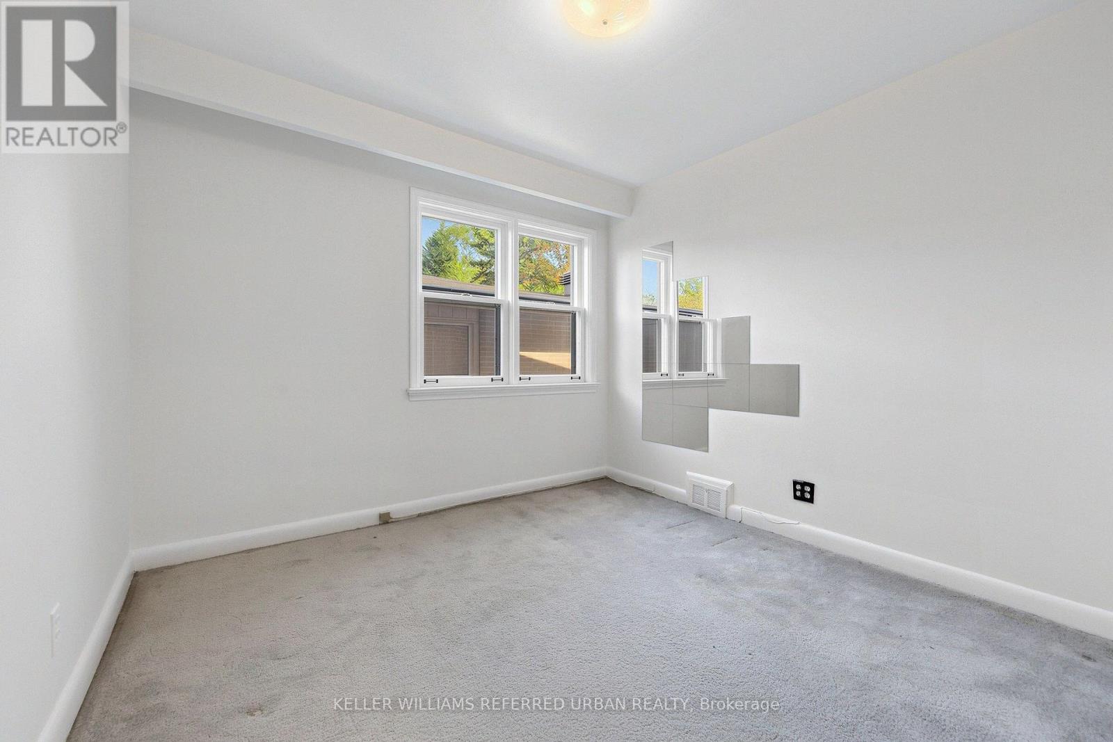 27 BLITHFIELD AVENUE - 9