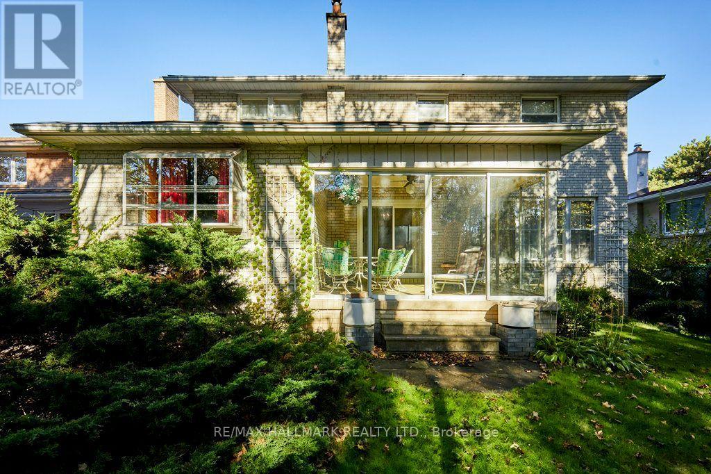 11 FELDBAR COURT - 43