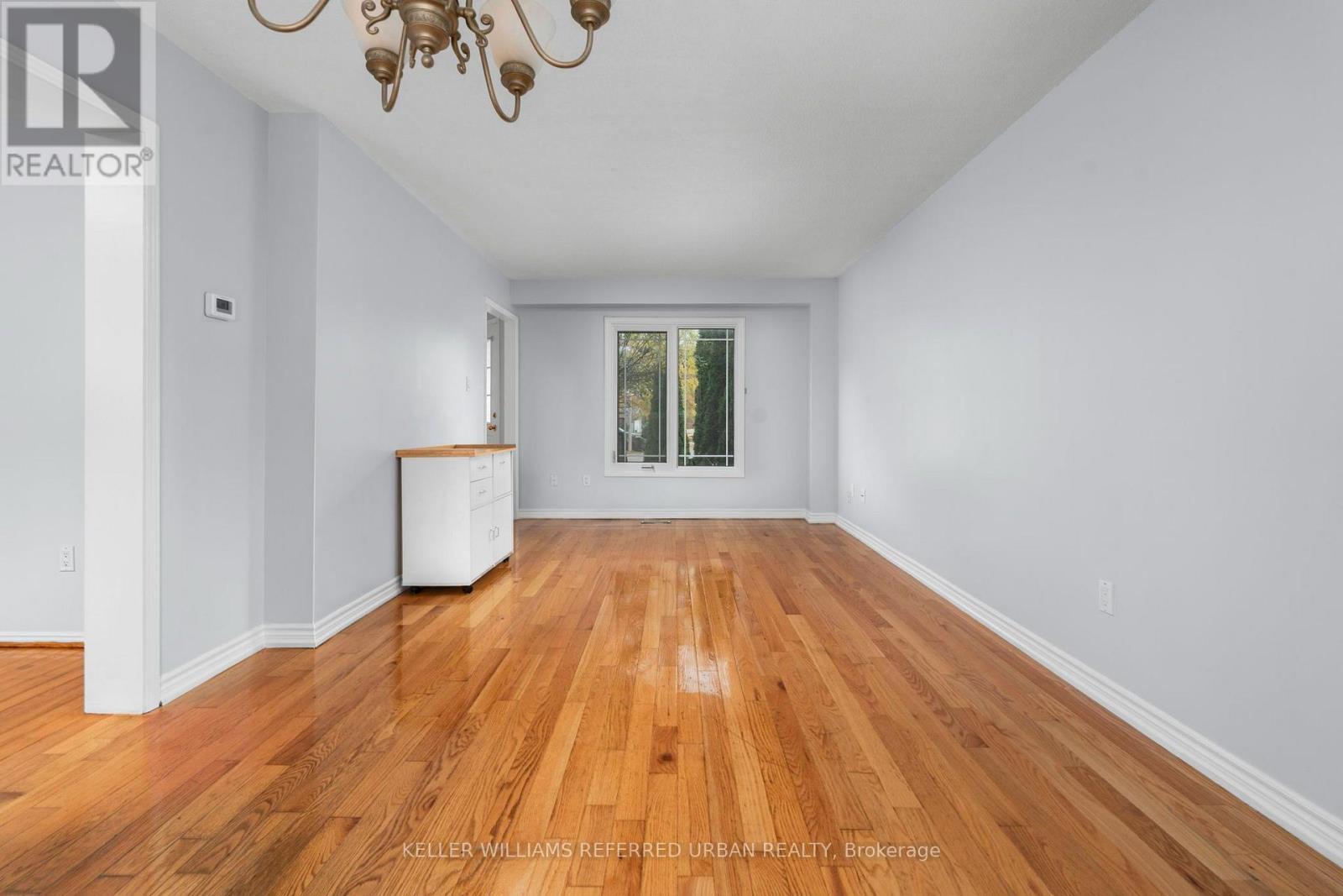 Upper- 1879 Ashford Drive, Pickering, ON photo 8