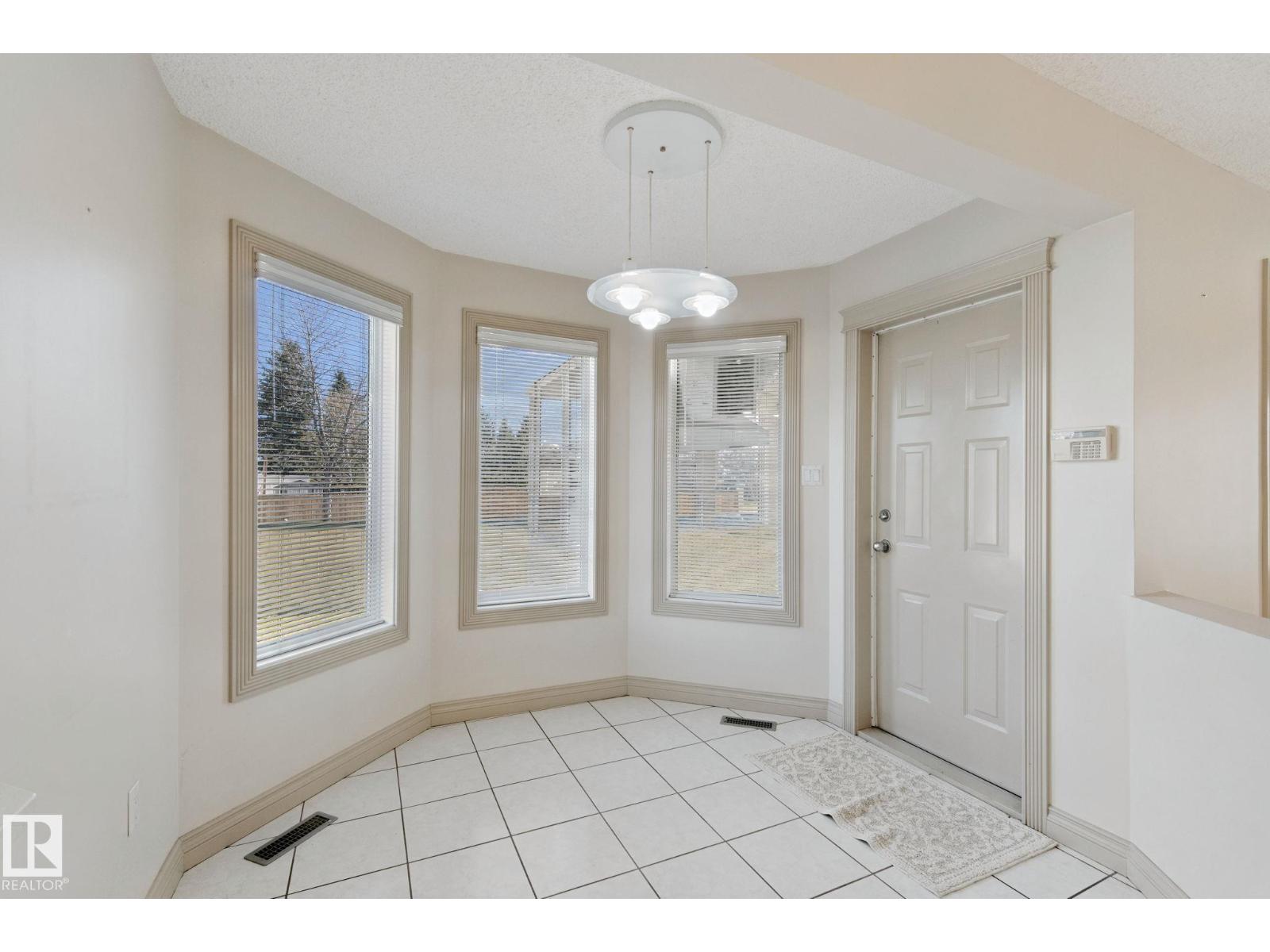 4257 46 ST NW, Edmonton — photo 18