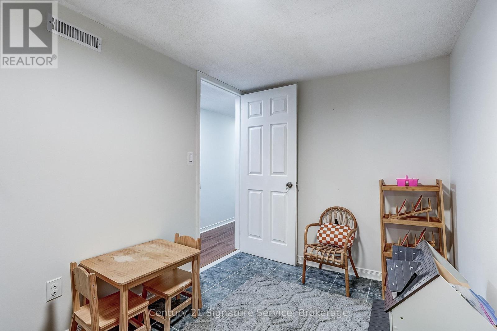 4134 ROCKWOOD ROAD - 43